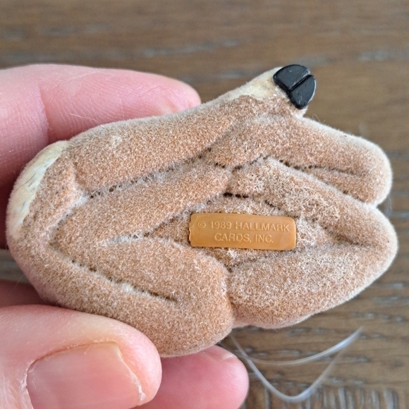 Vintage Flocked Deer Ornament Gentle Fawn Hallmark Keepsake 1989 Box Collectible - Picture 11 of 12